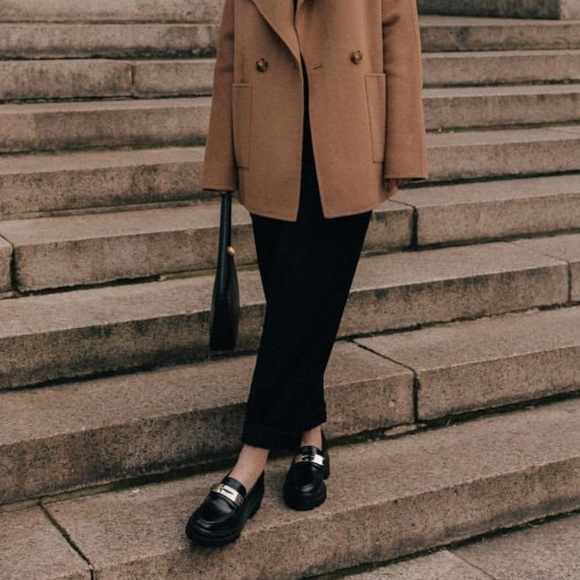 Zara Shoes - Zara Treaded Lug Sole Loafers